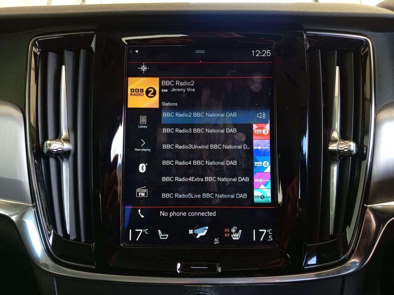 2018 VOLVO S90 2018 VOLVO S90