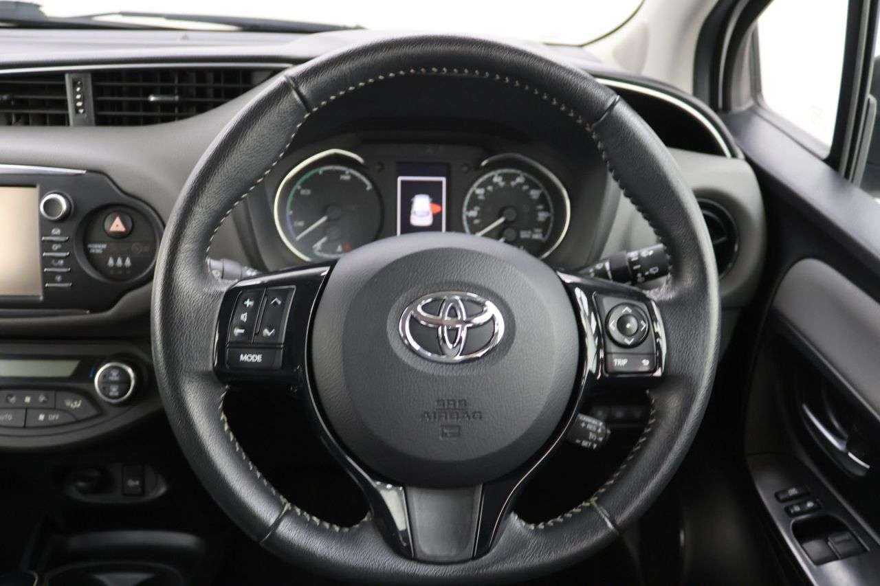 2019 TOYOTA YARIS 2019 TOYOTA YARIS
