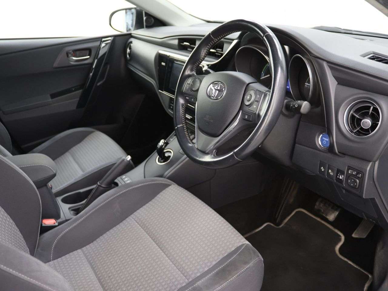 2018 TOYOTA AURIS 2018 TOYOTA AURIS