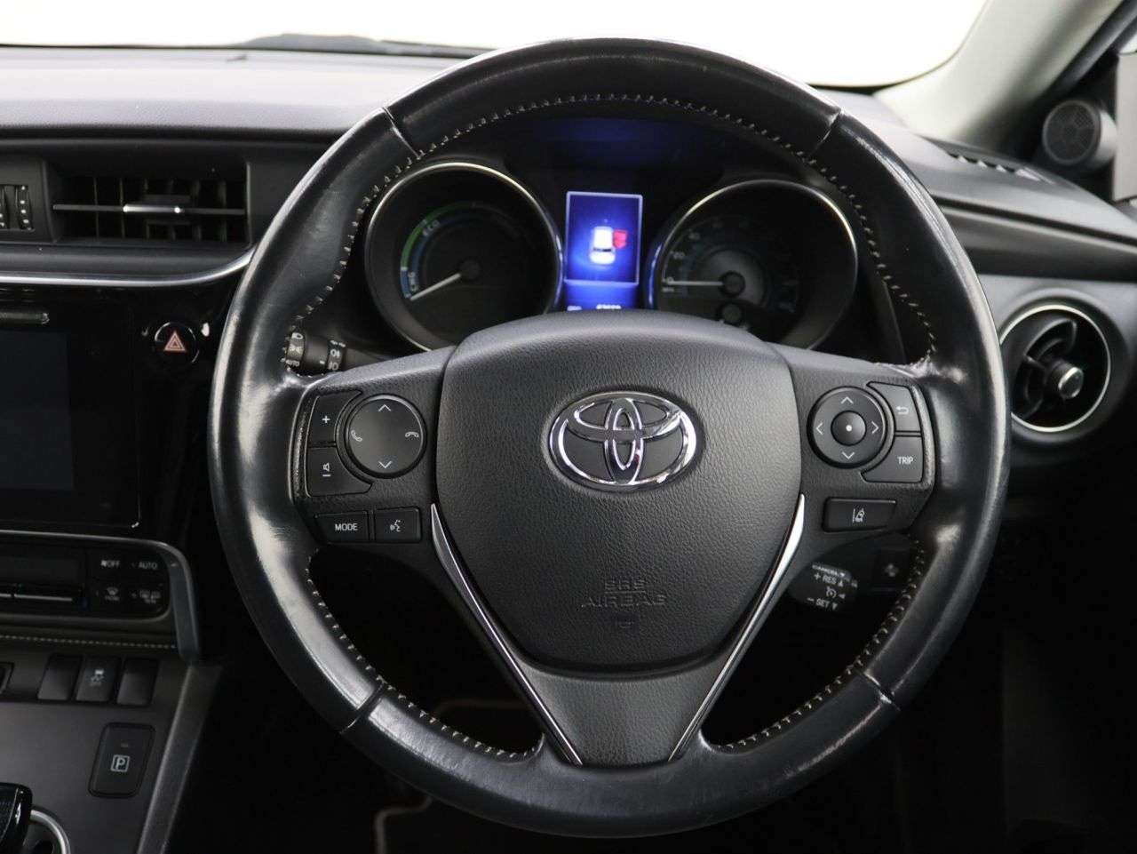 2018 TOYOTA AURIS 2018 TOYOTA AURIS