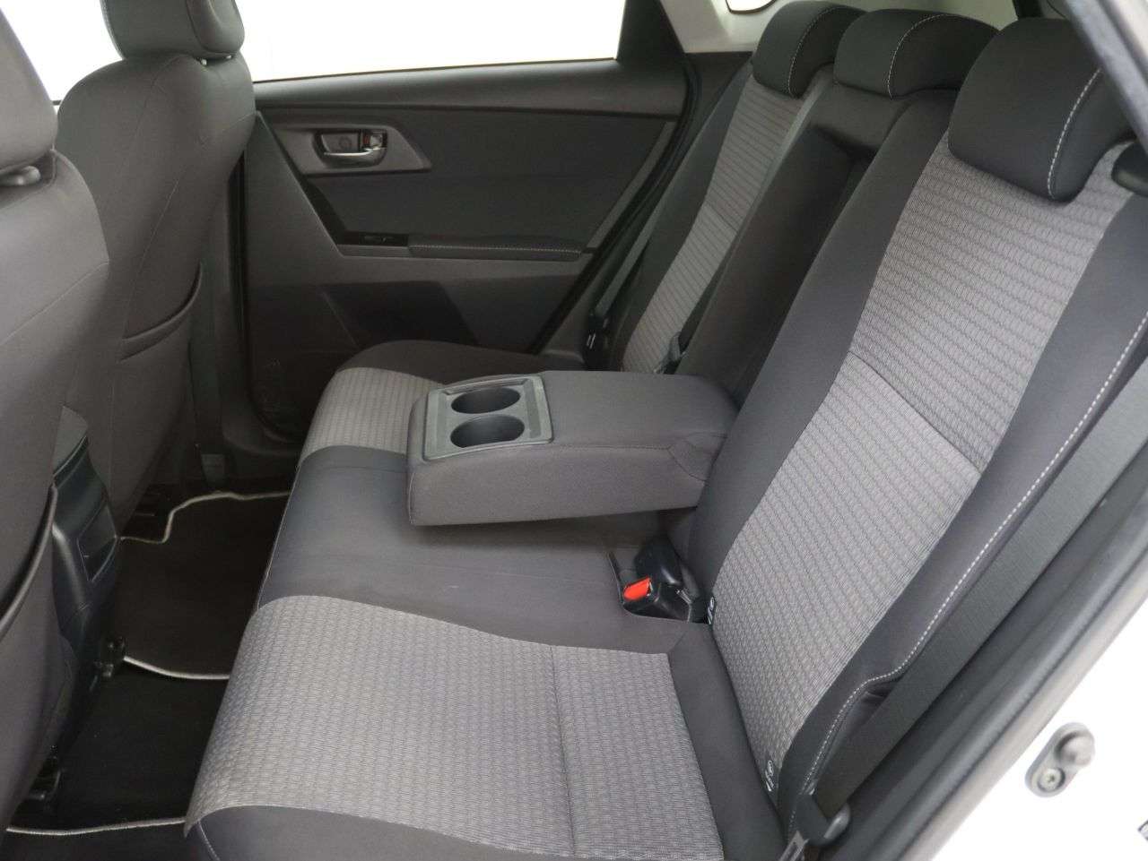 2018 TOYOTA AURIS 2018 TOYOTA AURIS