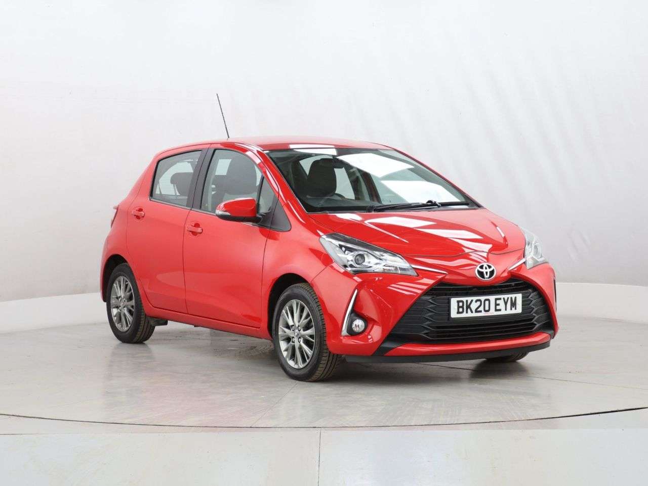 A 2020 TOYOTA YARIS 1.5 VVT-i Icon Hatchback 5dr Petrol Manual Euro 6 (111 ps) A 2020 TOYOTA YARIS 1.5 VVT-i Icon Hatchback 5dr Petrol Manual Euro 6 (111 ps)