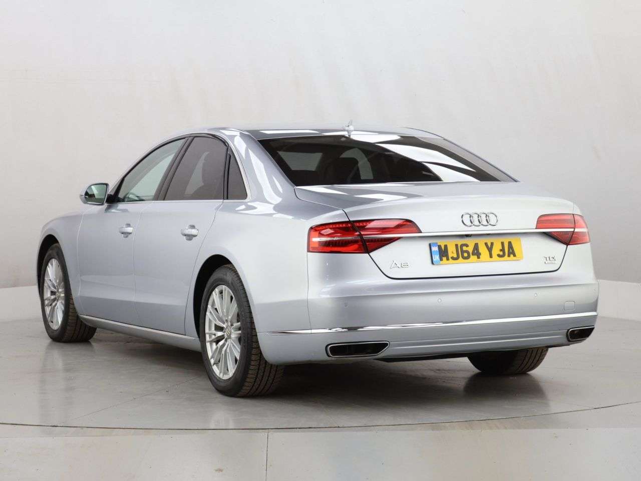 2014 AUDI A8 2014 AUDI A8