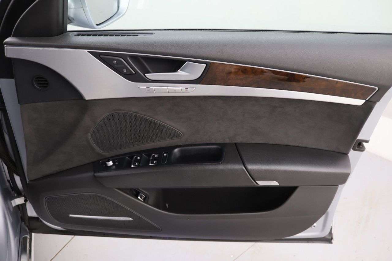 2014 AUDI A8 2014 AUDI A8