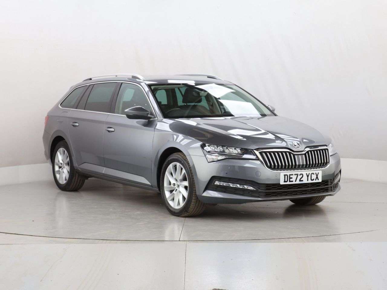 A 2022 SKODA SUPERB 1.5 TSI ACT SE Technology Estate 5dr Petrol DSG Euro 6 (s/s) (150 ps) A 2022 SKODA SUPERB 1.5 TSI ACT SE Technology Estate 5dr Petrol DSG Euro 6 (s/s) (150 ps)