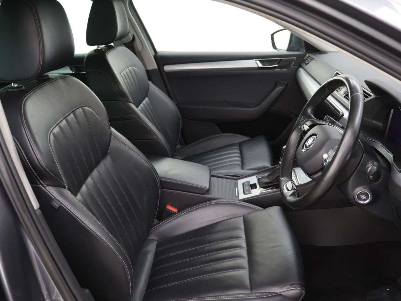 2022 SKODA SUPERB 2022 SKODA SUPERB