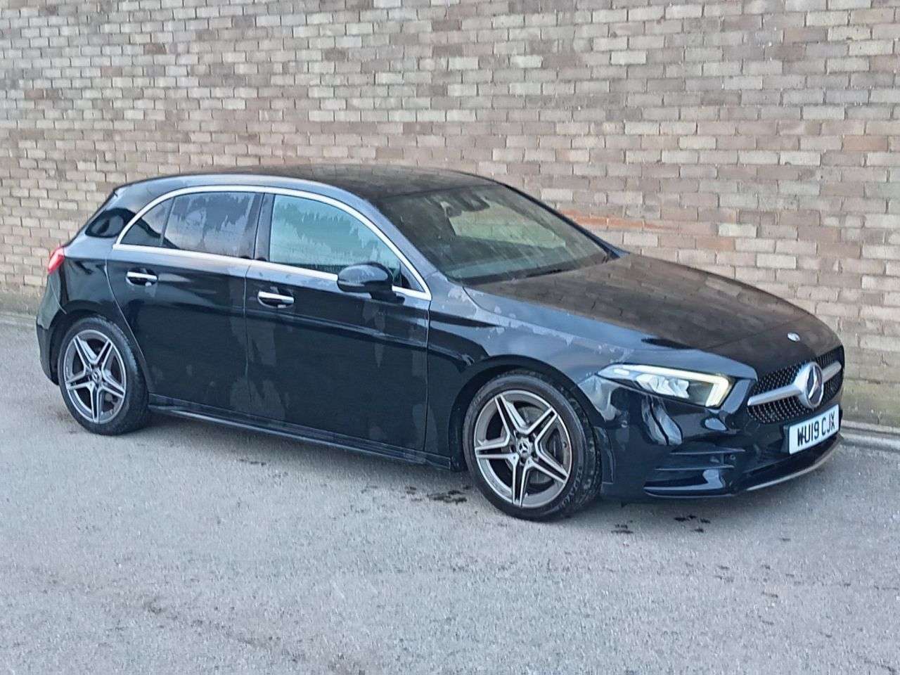 A 2019 MERCEDES-BENZ A CLASS 2.0 A220 AMG Line (Premium) Hatchback 5dr Petrol 7G-DCT Euro 6 (s/s) (190 p A 2019 MERCEDES-BENZ A CLASS 2.0 A220 AMG Line (Premium) Hatchback 5dr Petrol 7G-DCT Euro 6 (s/s) (190 p