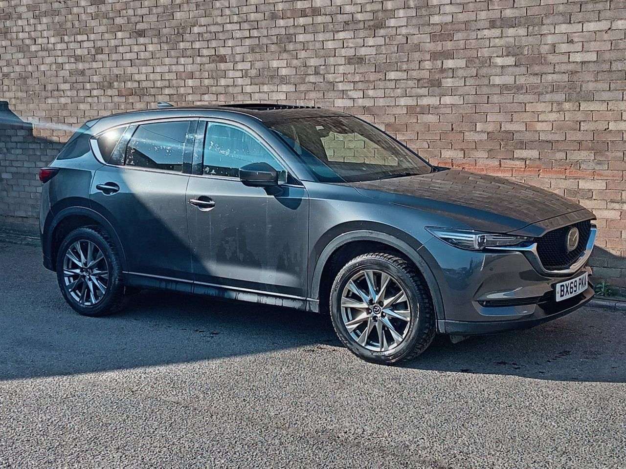 A 2019 MAZDA CX-5 2.2 SKYACTIV-D GT Sport Nav+ SUV 5dr Diesel Manual 4WD Euro 6 (s/s) (184 ps A 2019 MAZDA CX-5 2.2 SKYACTIV-D GT Sport Nav+ SUV 5dr Diesel Manual 4WD Euro 6 (s/s) (184 ps