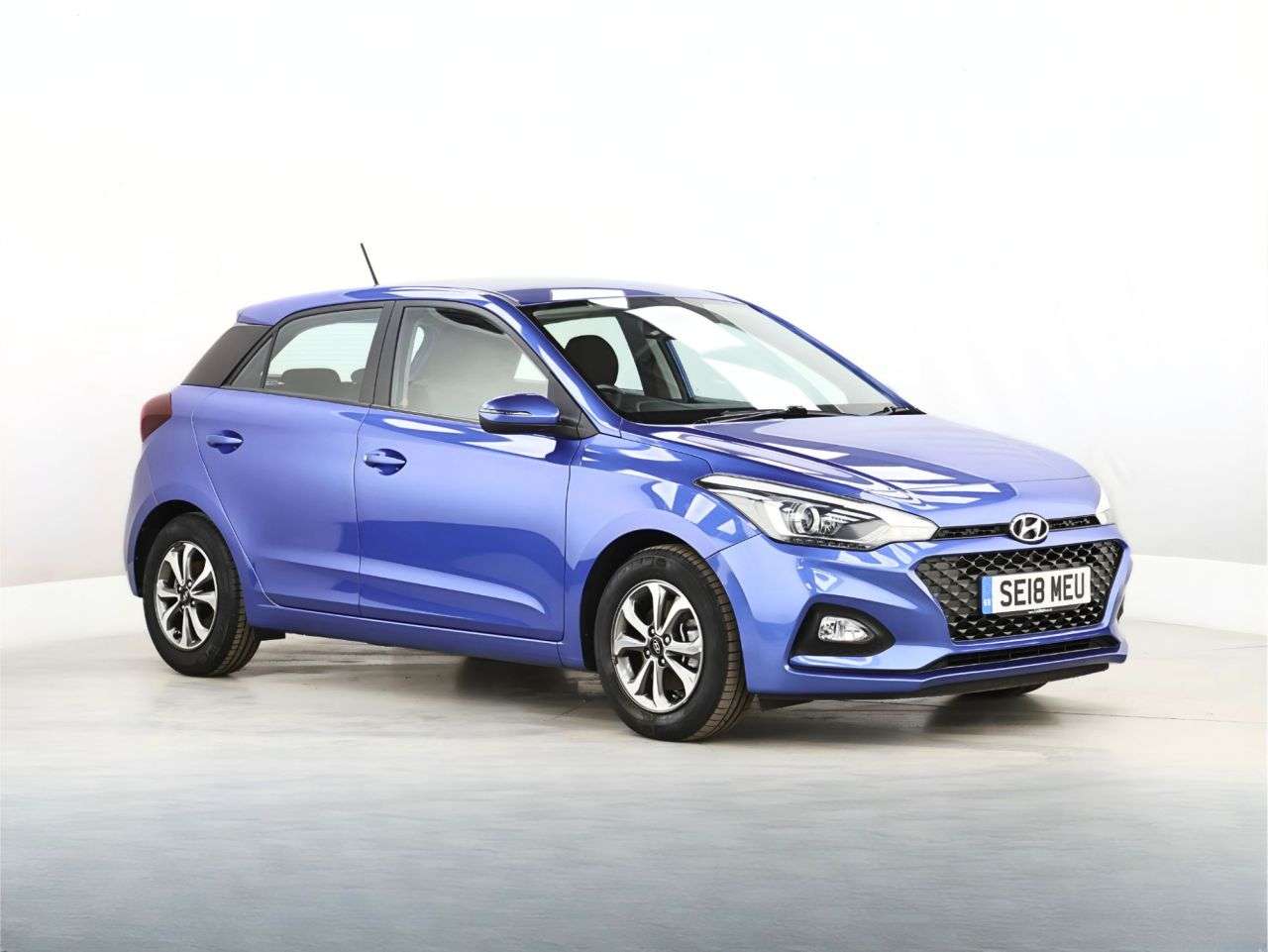 A 2018 HYUNDAI I20 1.0 T-GDi SE Hatchback 5dr Petrol DCT Euro 6 (s/s) (100 ps) A 2018 HYUNDAI I20 1.0 T-GDi SE Hatchback 5dr Petrol DCT Euro 6 (s/s) (100 ps)