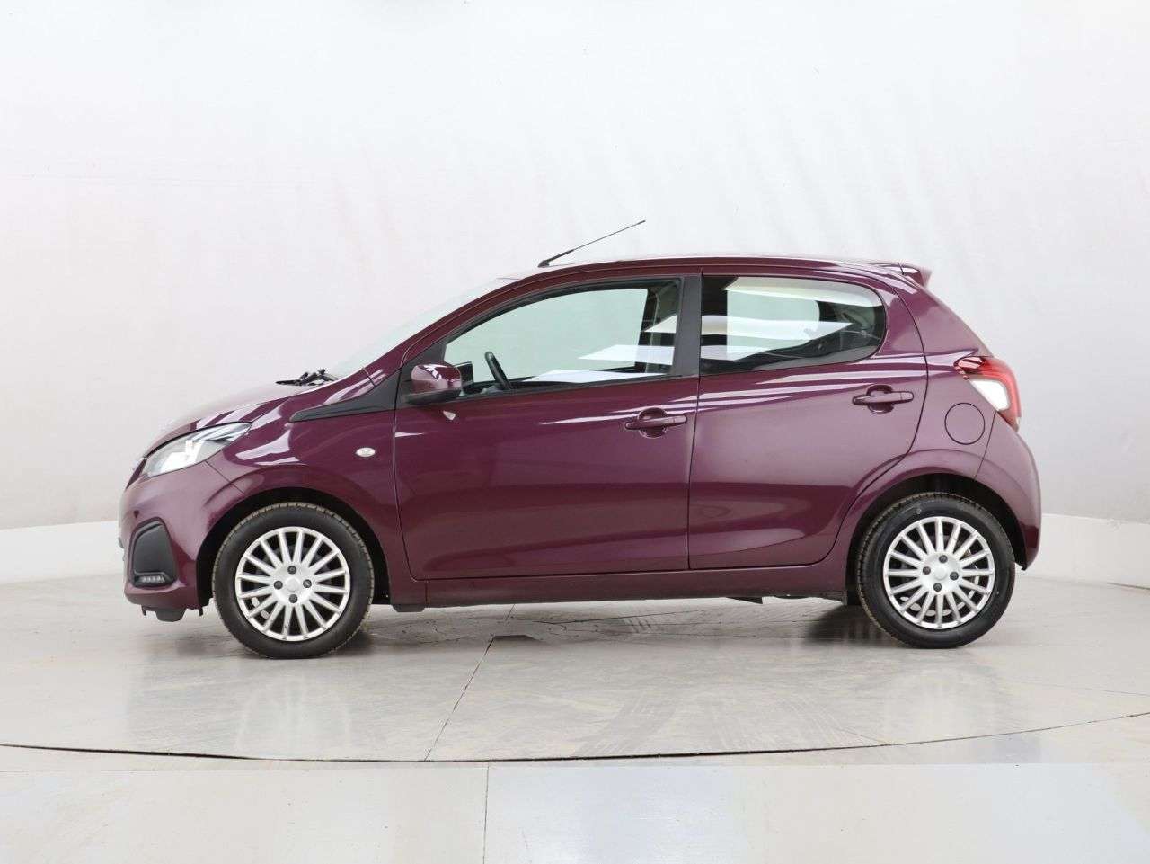2018 PEUGEOT 108 2018 PEUGEOT 108