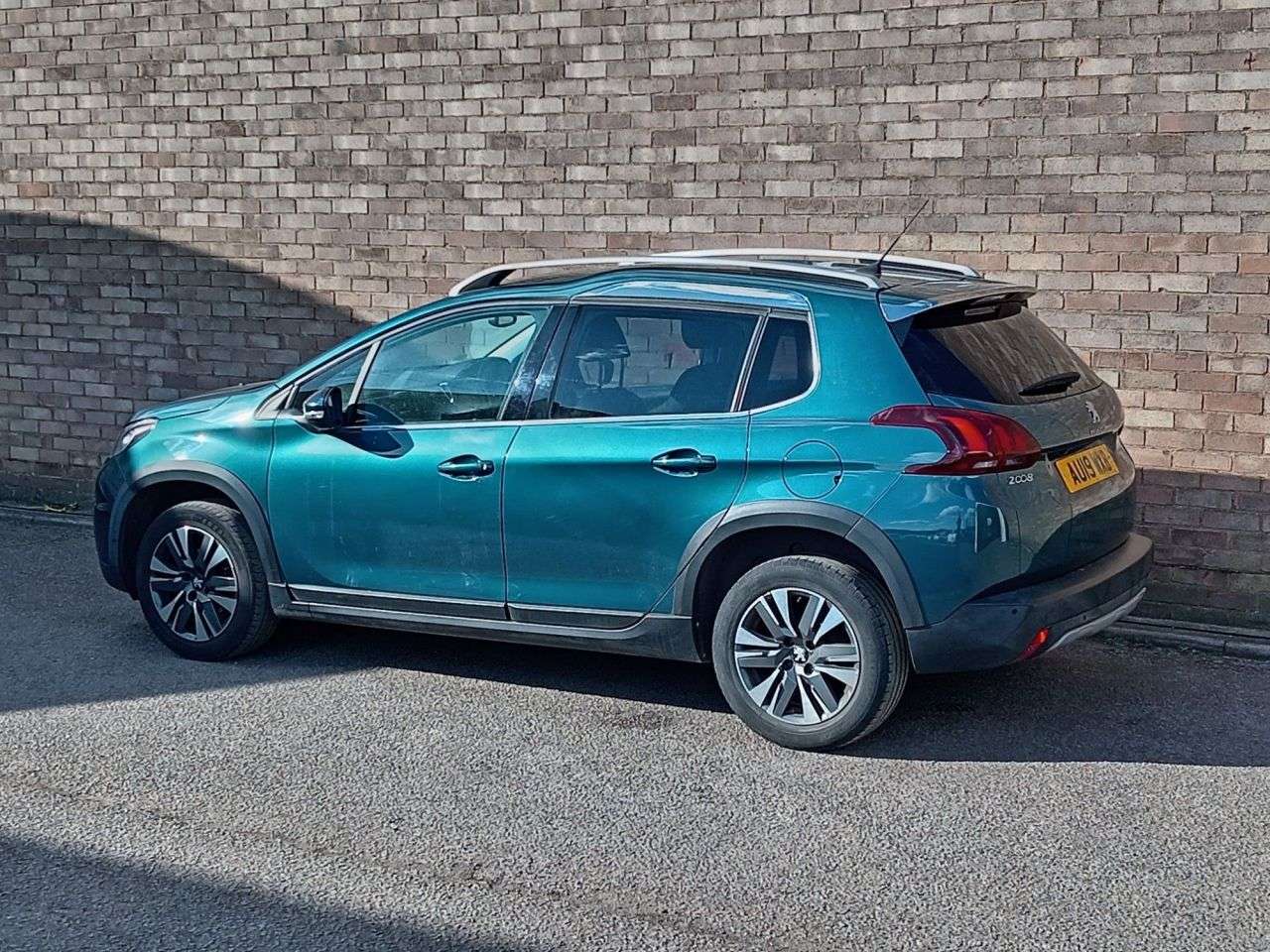 2019 PEUGEOT 2008 2019 PEUGEOT 2008