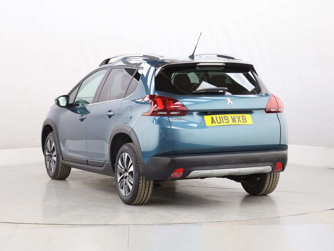 2019 PEUGEOT 2008 2019 PEUGEOT 2008