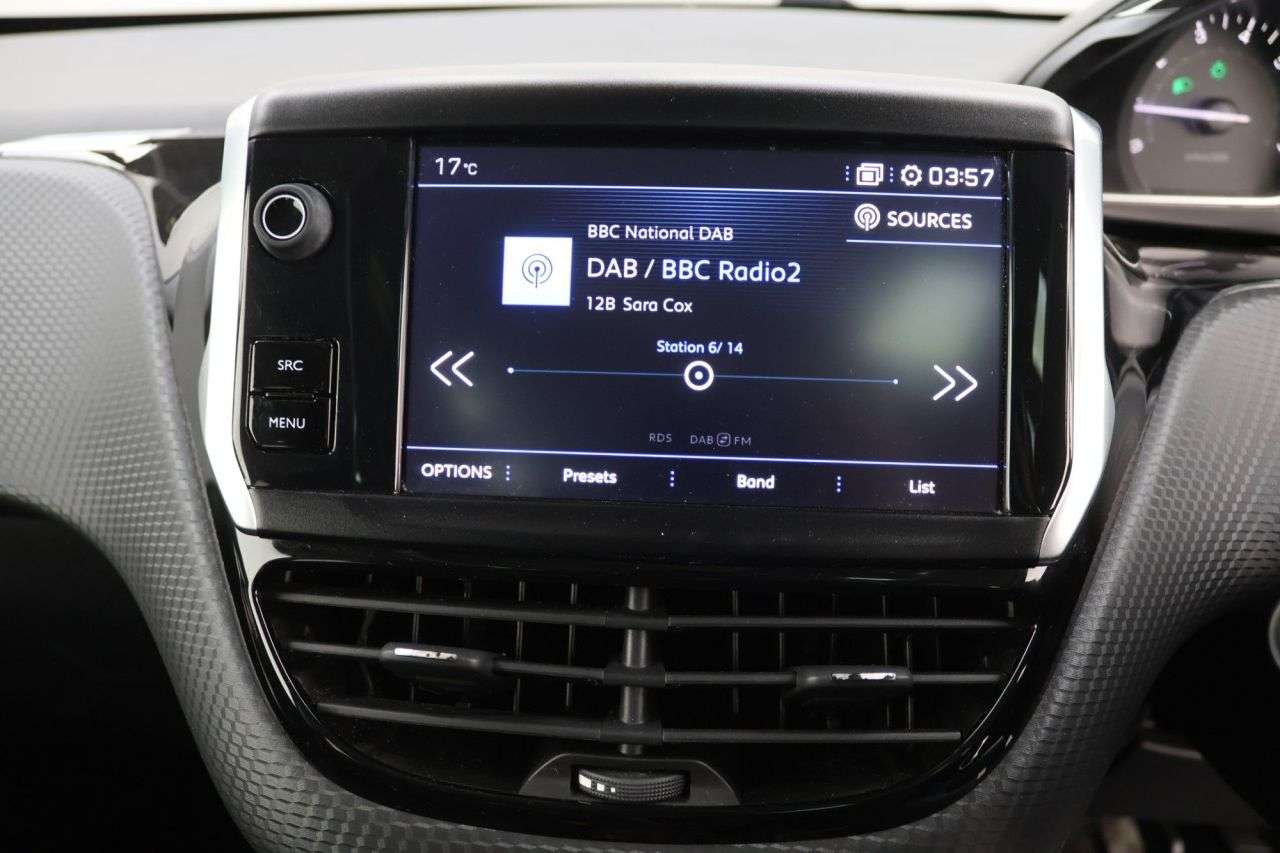 2019 PEUGEOT 2008 2019 PEUGEOT 2008