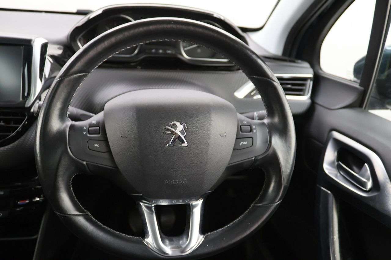 2019 PEUGEOT 2008 2019 PEUGEOT 2008