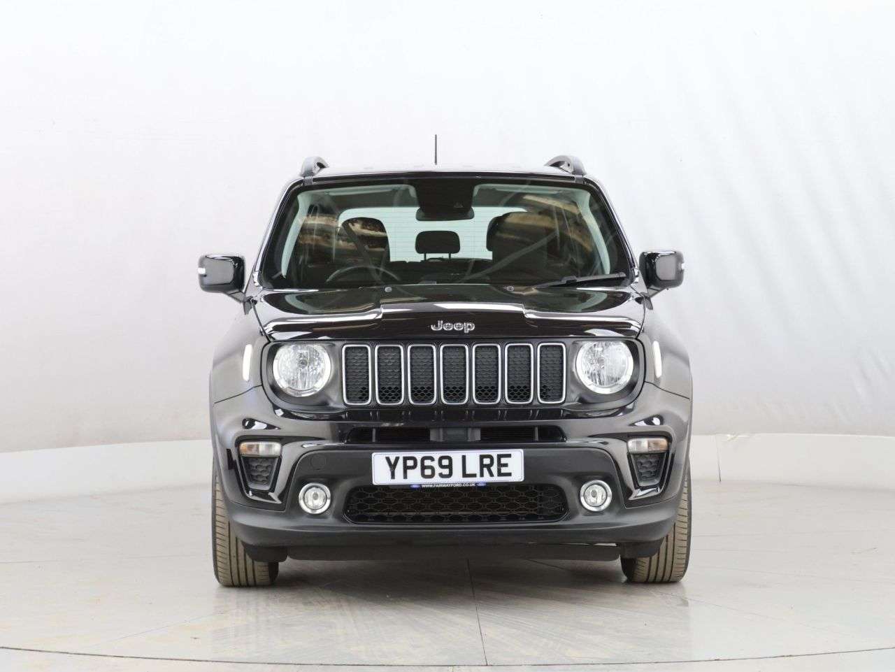 A 2019 JEEP RENEGADE 1.0 GSE T3 Longitude SUV 5dr Petrol Manual Euro 6 (s/s) (120 ps) A 2019 JEEP RENEGADE 1.0 GSE T3 Longitude SUV 5dr Petrol Manual Euro 6 (s/s) (120 ps)