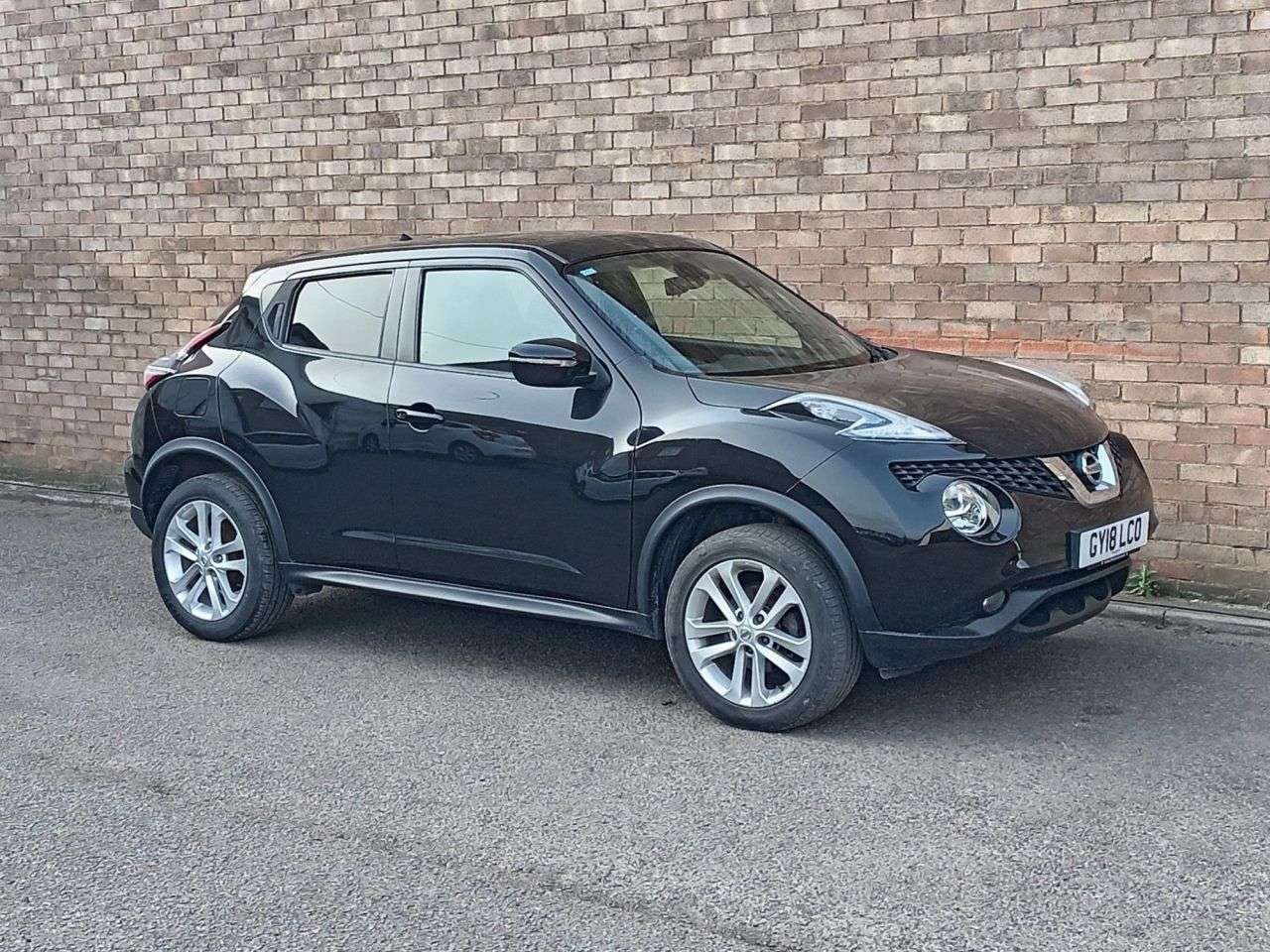 A 2018 NISSAN JUKE 1.2 DIG-T N-Connecta SUV 5dr Petrol Manual Euro 6 (s/s) (115 ps) A 2018 NISSAN JUKE 1.2 DIG-T N-Connecta SUV 5dr Petrol Manual Euro 6 (s/s) (115 ps)