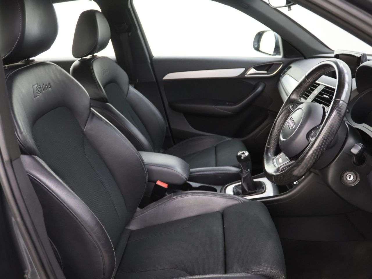 2013 AUDI Q3 2013 AUDI Q3