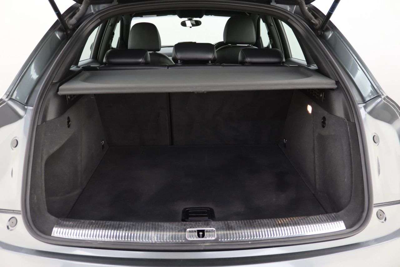 2013 AUDI Q3 2013 AUDI Q3