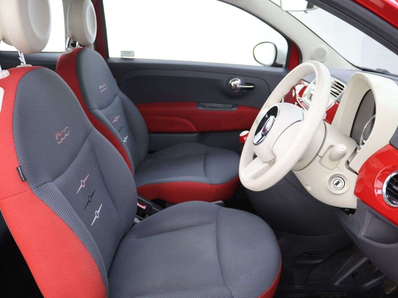 2015 FIAT 500 2015 FIAT 500