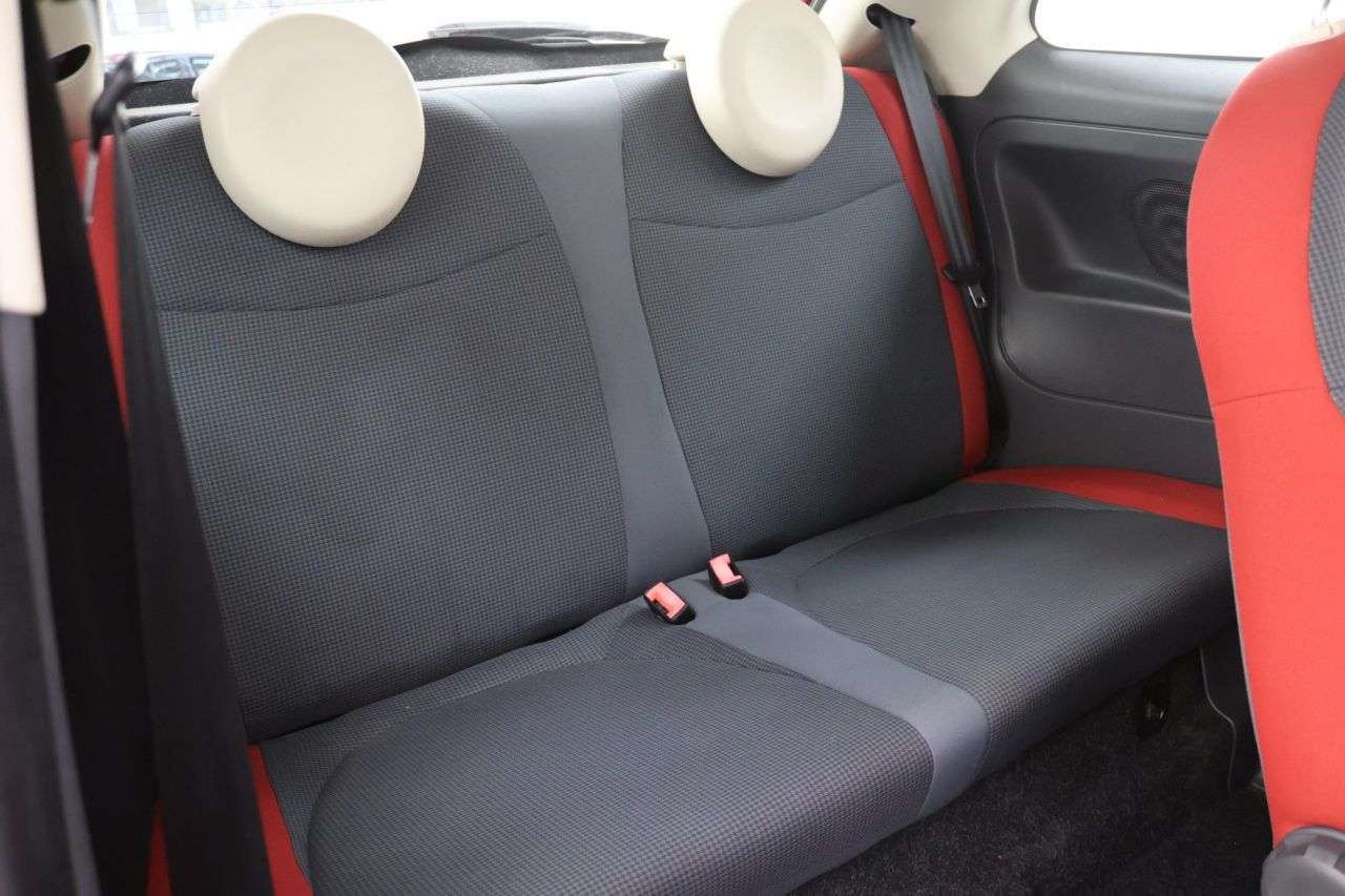 2015 FIAT 500 2015 FIAT 500