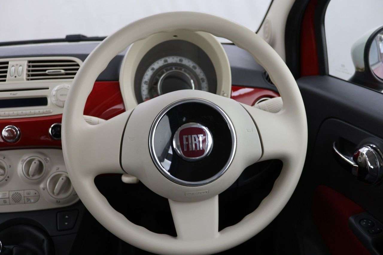 2015 FIAT 500 2015 FIAT 500