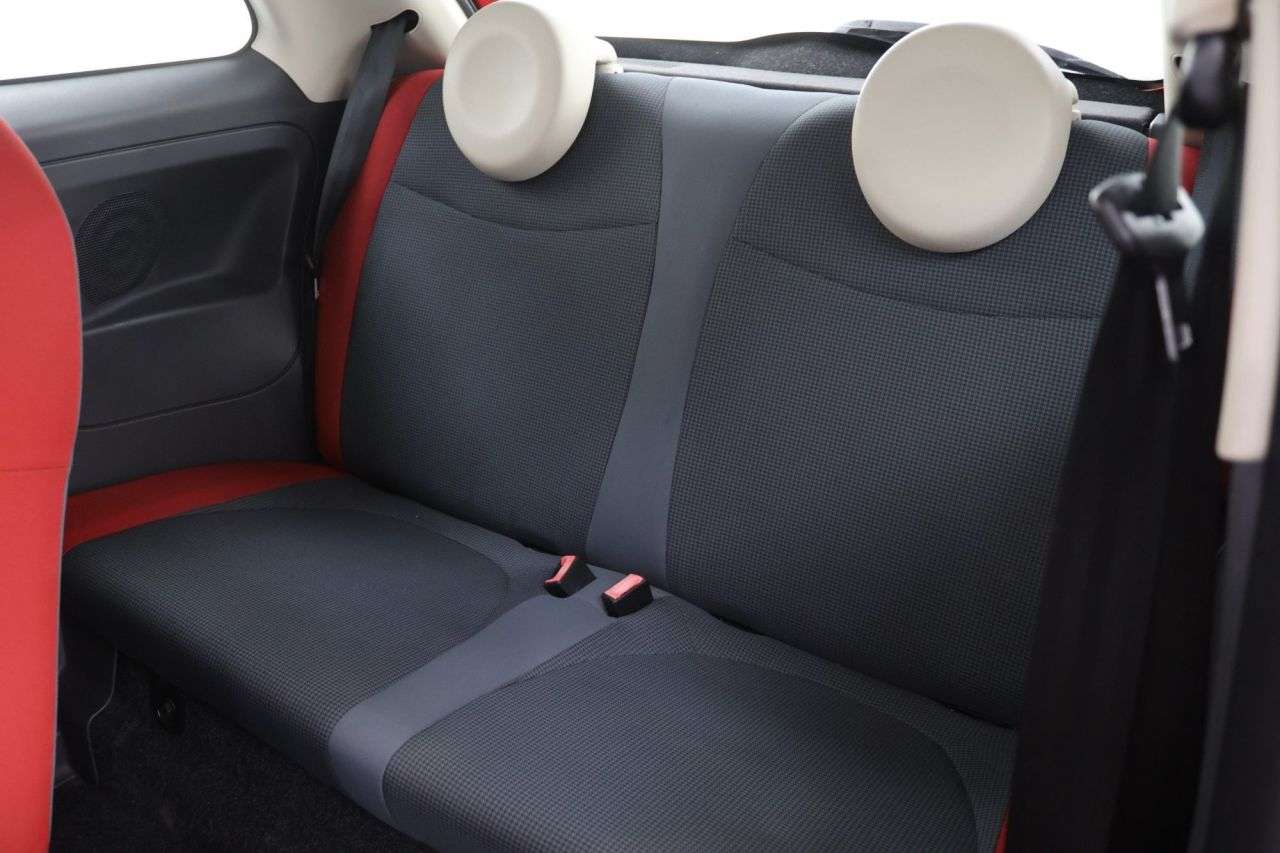 2015 FIAT 500 2015 FIAT 500