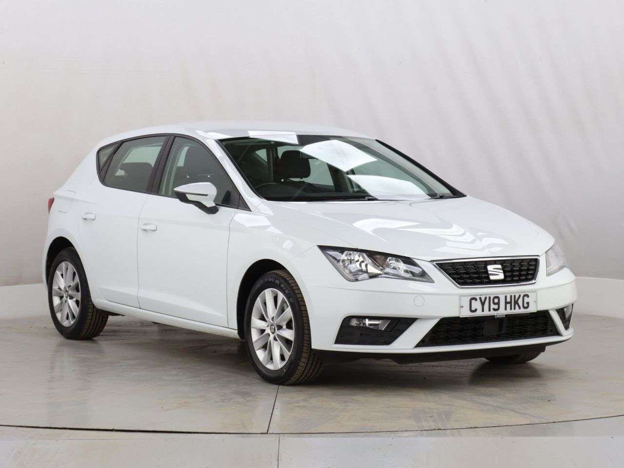 A 2019 SEAT LEON 1.5 TSI EVO SE Hatchback 5dr Petrol Manual Euro 6 (s/s) (130 ps) A 2019 SEAT LEON 1.5 TSI EVO SE Hatchback 5dr Petrol Manual Euro 6 (s/s) (130 ps)
