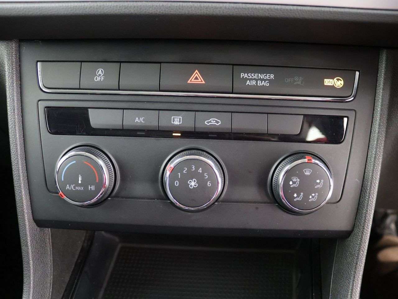 2019 SEAT LEON 2019 SEAT LEON