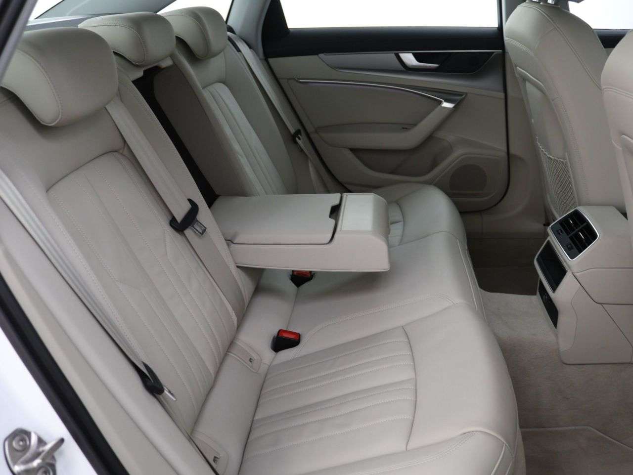 2022 AUDI A6 SALOON 2022 AUDI A6 SALOON