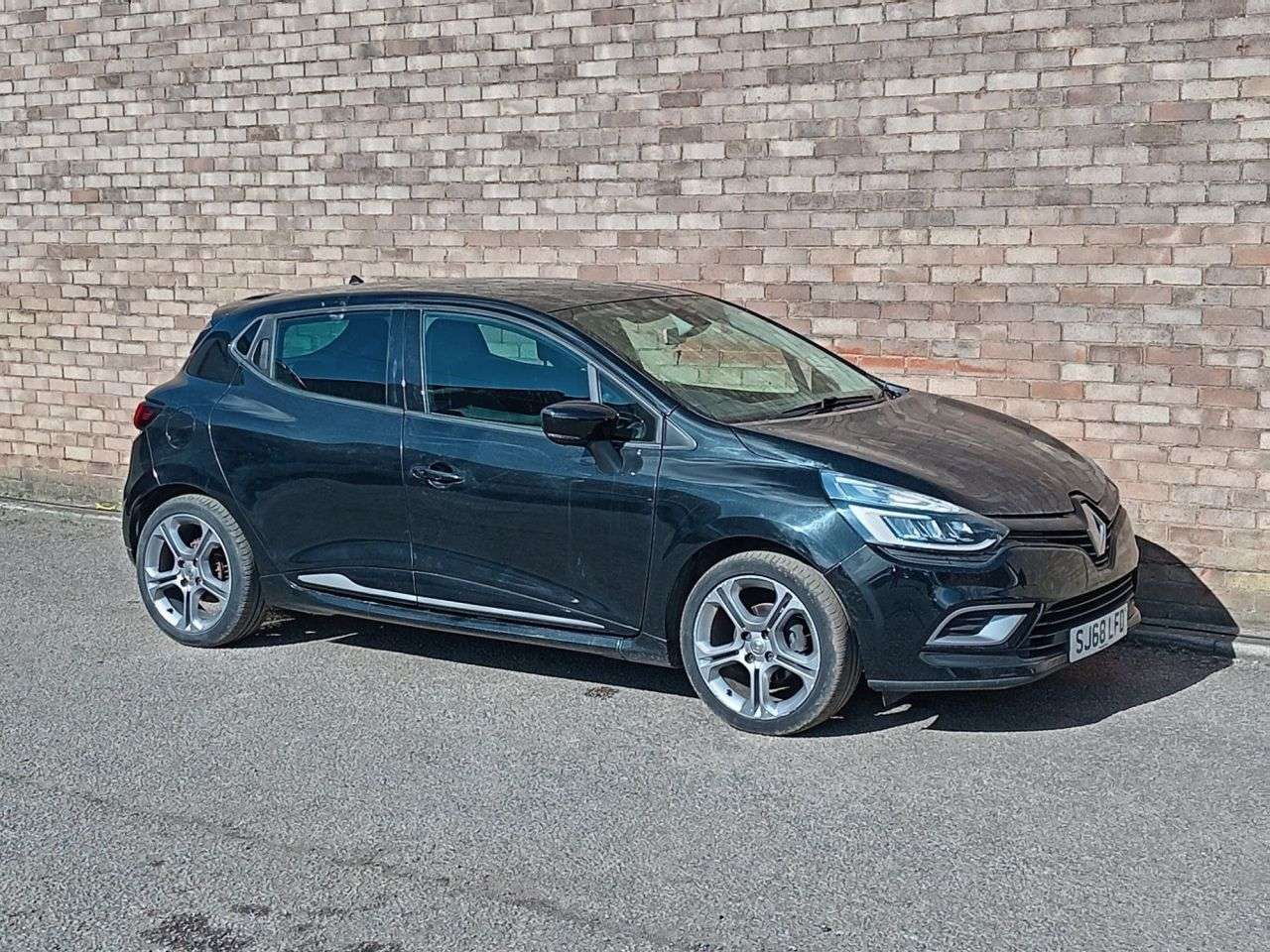 2018 RENAULT CLIO 2018 RENAULT CLIO