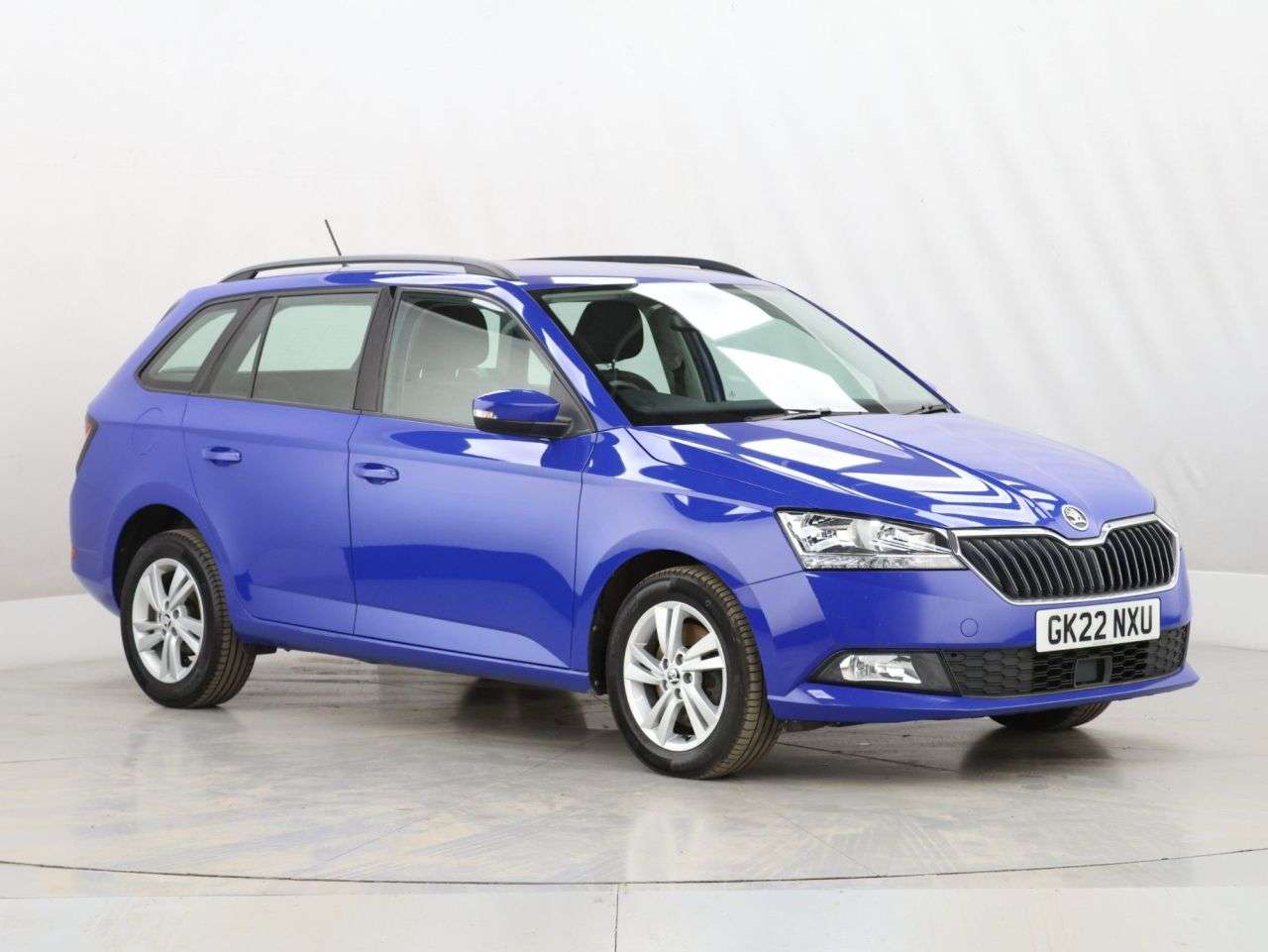 A 2022 SKODA FABIA 1.0 TSI SE Estate 5dr Petrol DSG Euro 6 (s/s) (95 ps) A 2022 SKODA FABIA 1.0 TSI SE Estate 5dr Petrol DSG Euro 6 (s/s) (95 ps)