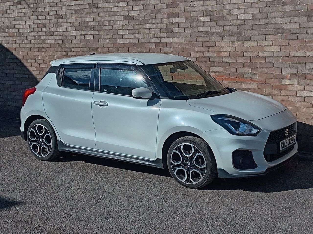 A 2018 SUZUKI SWIFT 1.4 Boosterjet Sport Hatchback 5dr Petrol Manual Euro 6 (s/s) (140 ps) A 2018 SUZUKI SWIFT 1.4 Boosterjet Sport Hatchback 5dr Petrol Manual Euro 6 (s/s) (140 ps)