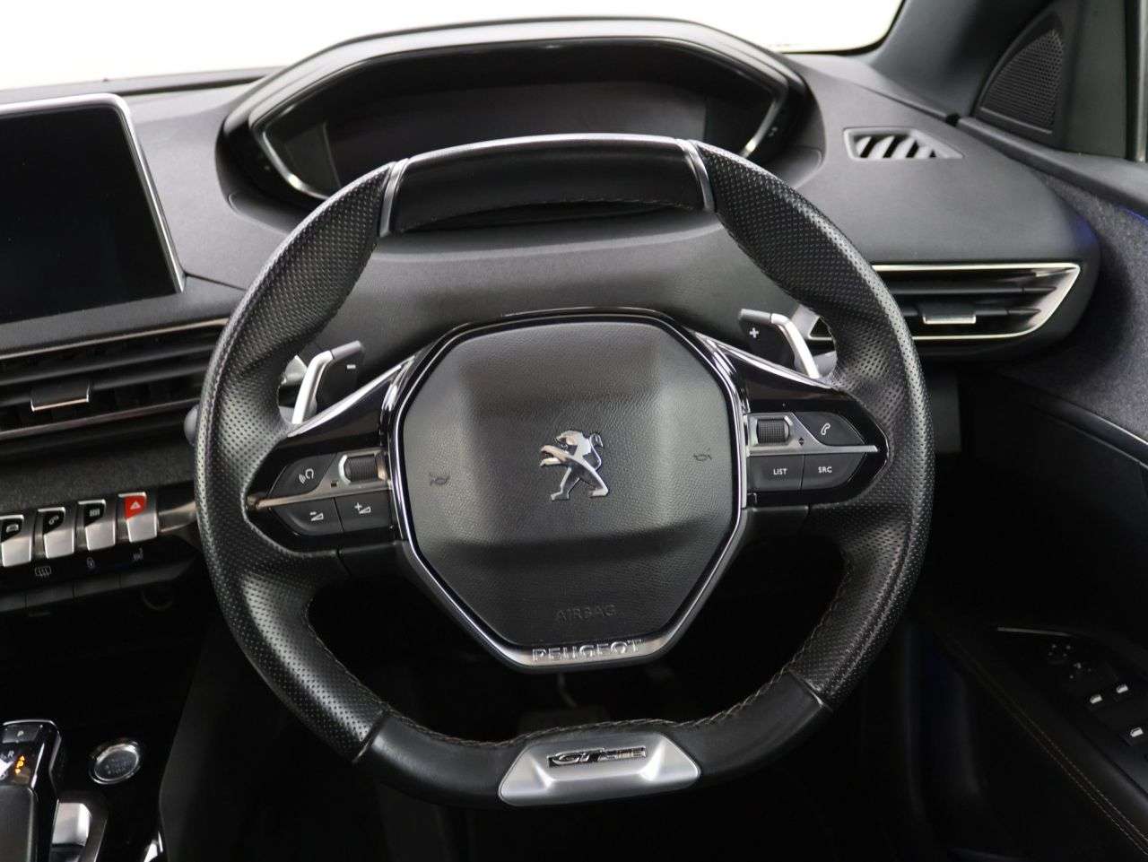 2020 PEUGEOT 3008 2020 PEUGEOT 3008