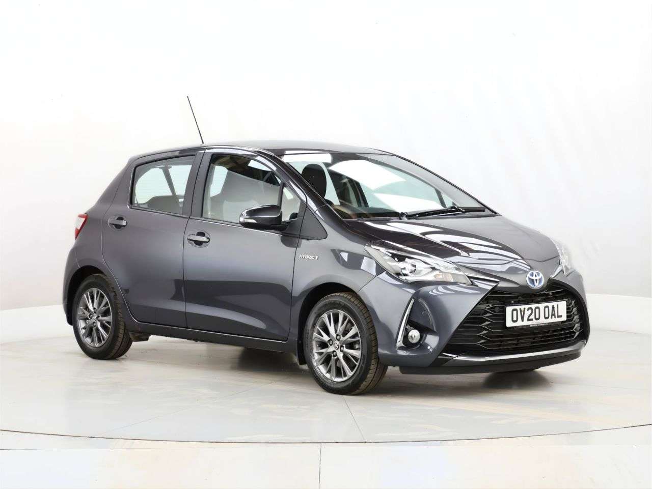A 2020 TOYOTA YARIS 1.5 VVT-h Icon Hatchback 5dr Petrol Hybrid E-CVT Euro 6 (s/s) (100 ps) A 2020 TOYOTA YARIS 1.5 VVT-h Icon Hatchback 5dr Petrol Hybrid E-CVT Euro 6 (s/s) (100 ps)