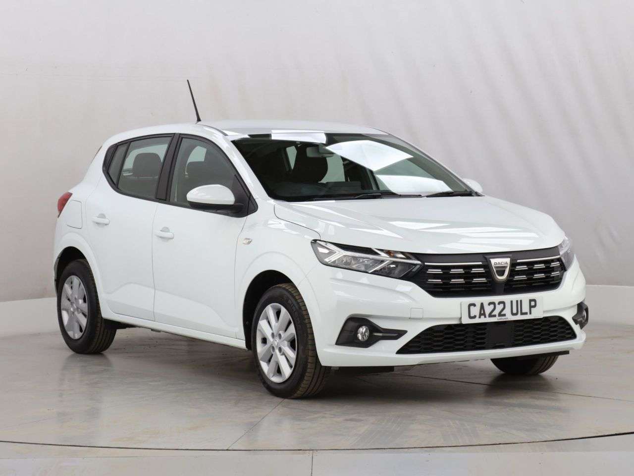 A 2022 DACIA SANDERO 1.0 TCe Comfort Hatchback 5dr Petrol CVT Euro 6 (s/s) (90 ps) A 2022 DACIA SANDERO 1.0 TCe Comfort Hatchback 5dr Petrol CVT Euro 6 (s/s) (90 ps)
