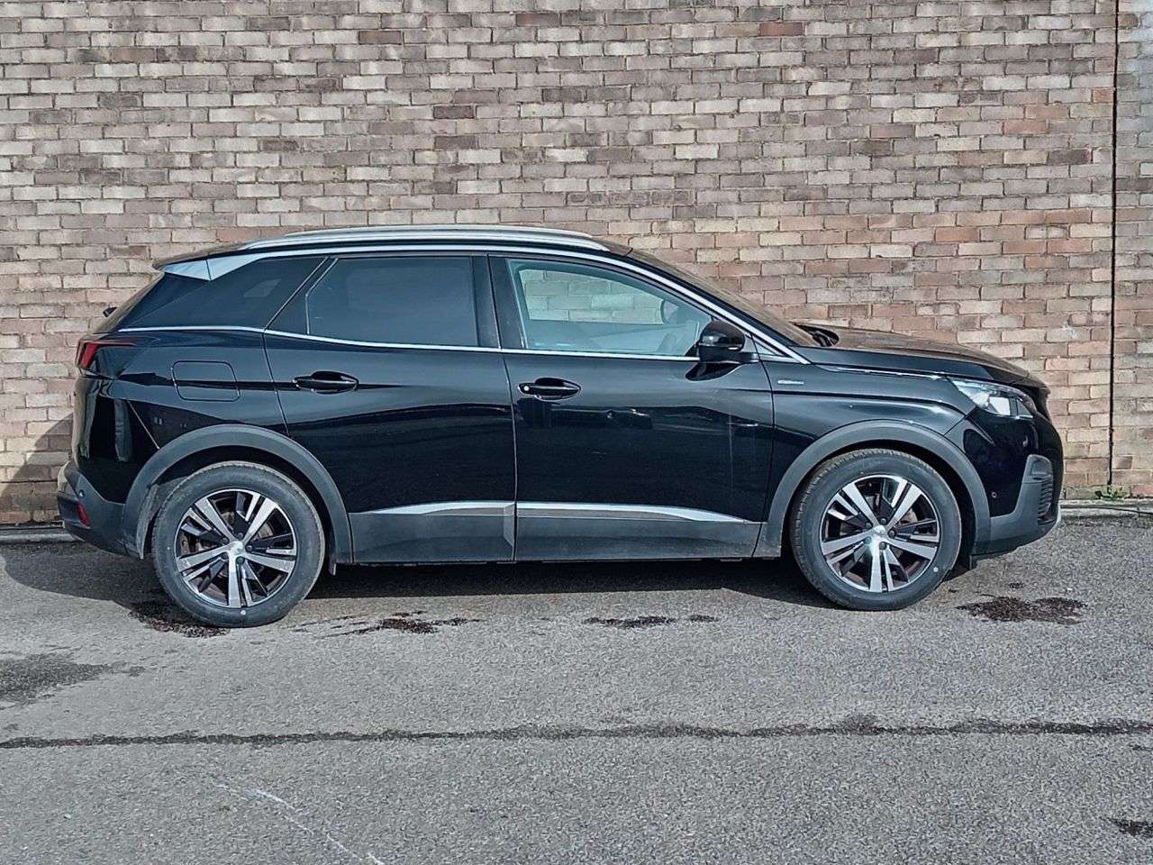 A 2019 PEUGEOT 3008 1.5 BlueHDi GT Line SUV 5dr Diesel Manual Euro 6 (s/s) (130 ps) A 2019 PEUGEOT 3008 1.5 BlueHDi GT Line SUV 5dr Diesel Manual Euro 6 (s/s) (130 ps)