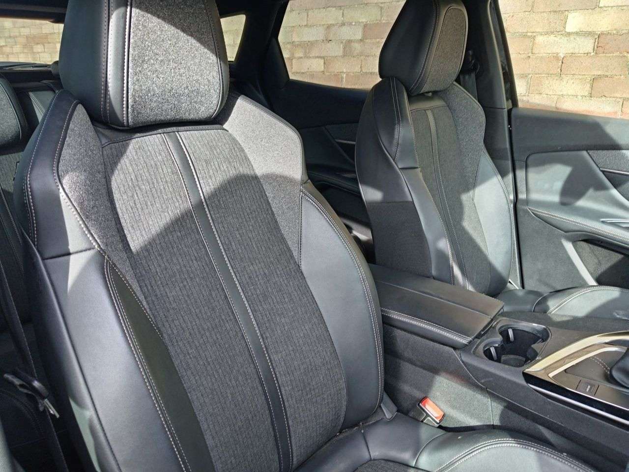 2019 PEUGEOT 3008 2019 PEUGEOT 3008