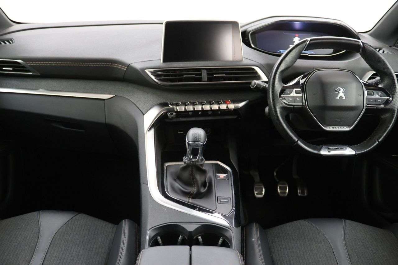 2019 PEUGEOT 3008 2019 PEUGEOT 3008