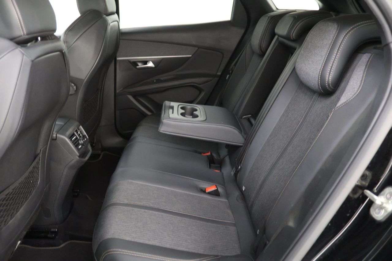 2019 PEUGEOT 3008 2019 PEUGEOT 3008