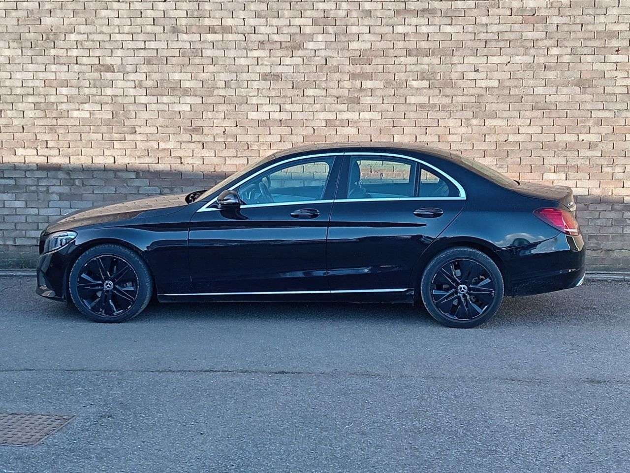 A 2020 MERCEDES-BENZ C CLASS 1.5 C200 MHEV EQ Boost Sport Saloon 4dr Petrol G-Tronic+ Euro 6 (s/s) (198 A 2020 MERCEDES-BENZ C CLASS 1.5 C200 MHEV EQ Boost Sport Saloon 4dr Petrol G-Tronic+ Euro 6 (s/s) (198