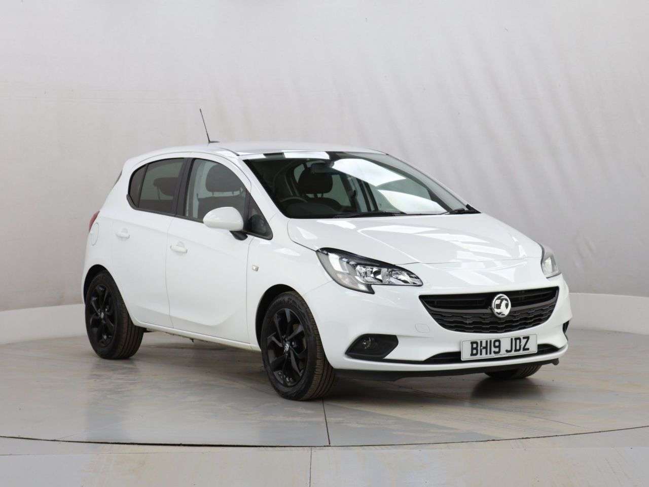 A 2019 VAUXHALL CORSA 1.4i ecoTEC Griffin Hatchback 5dr Petrol Manual Euro 6 (90 ps) A 2019 VAUXHALL CORSA 1.4i ecoTEC Griffin Hatchback 5dr Petrol Manual Euro 6 (90 ps)