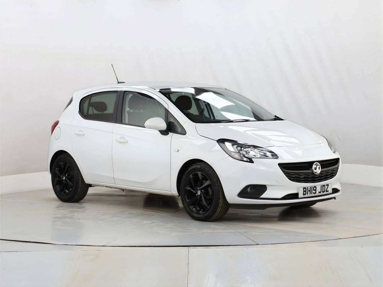 A 2019 VAUXHALL CORSA 1.4i ecoTEC Griffin Hatchback 5dr Petrol Manual Euro 6 (90 ps) A 2019 VAUXHALL CORSA 1.4i ecoTEC Griffin Hatchback 5dr Petrol Manual Euro 6 (90 ps)