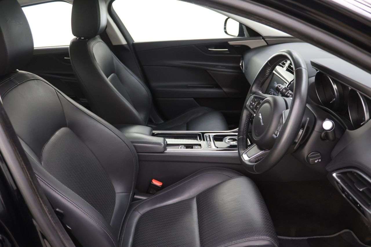 2018 JAGUAR XE 2018 JAGUAR XE