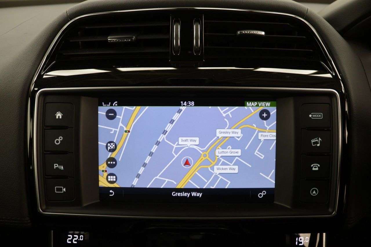 2018 JAGUAR XE 2018 JAGUAR XE