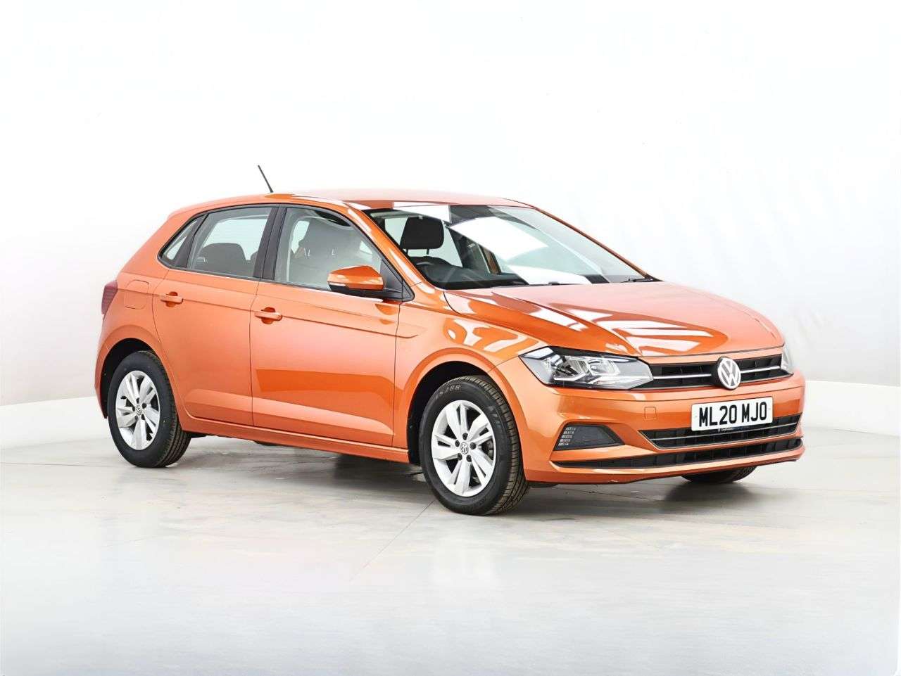 A 2020 VOLKSWAGEN POLO 1.0 EVO SE Hatchback 5dr Petrol Manual Euro 6 (s/s) (80 ps) A 2020 VOLKSWAGEN POLO 1.0 EVO SE Hatchback 5dr Petrol Manual Euro 6 (s/s) (80 ps)