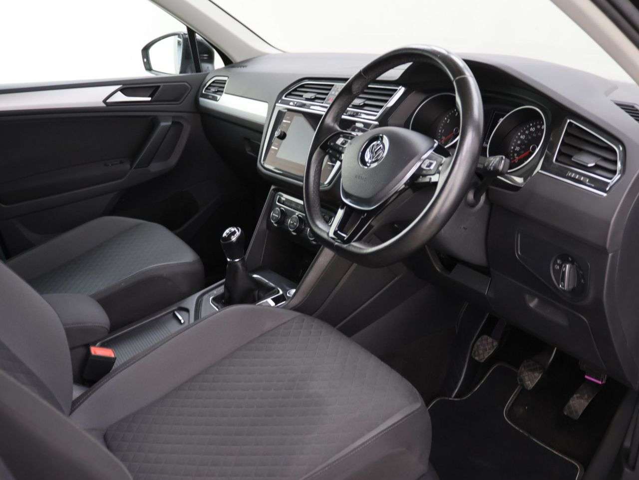 2019 VOLKSWAGEN TIGUAN 2019 VOLKSWAGEN TIGUAN