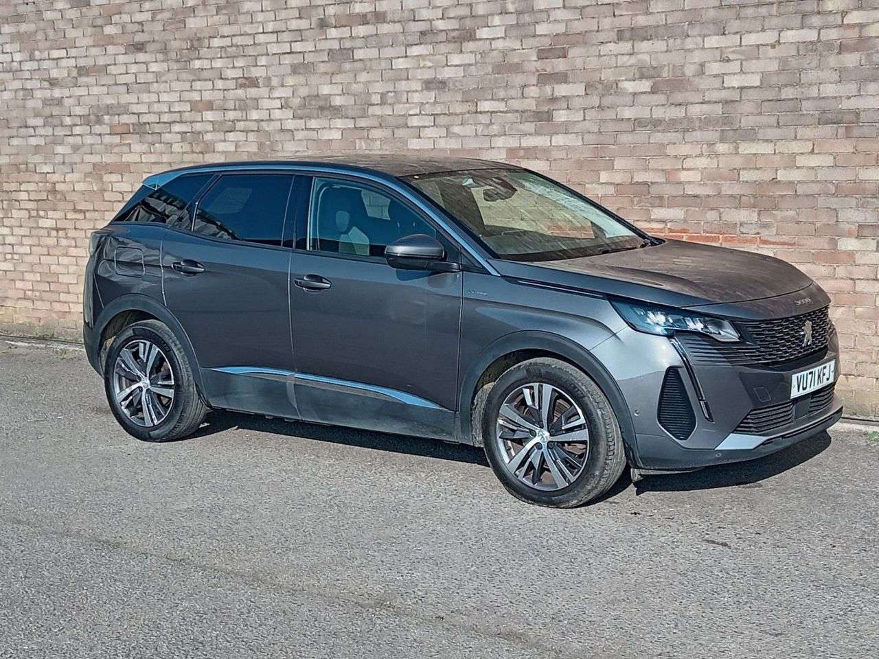 A 2021 PEUGEOT 3008 1.6 13.2kWh Allure SUV 5dr Petrol Plug-in Hybrid e-EAT Euro 6 (s/s) (225 ps A 2021 PEUGEOT 3008 1.6 13.2kWh Allure SUV 5dr Petrol Plug-in Hybrid e-EAT Euro 6 (s/s) (225 ps