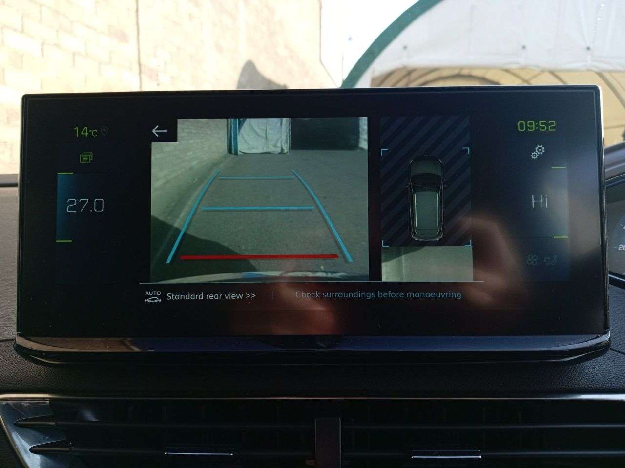 A 2021 PEUGEOT 3008 1.6 13.2kWh Allure SUV 5dr Petrol Plug-in Hybrid e-EAT Euro 6 (s/s) (225 ps A 2021 PEUGEOT 3008 1.6 13.2kWh Allure SUV 5dr Petrol Plug-in Hybrid e-EAT Euro 6 (s/s) (225 ps