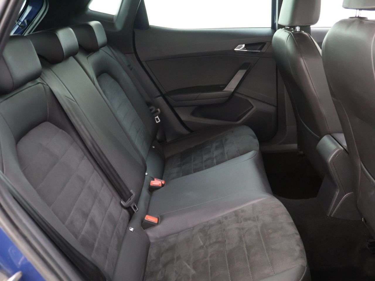 2017 SEAT IBIZA 2017 SEAT IBIZA