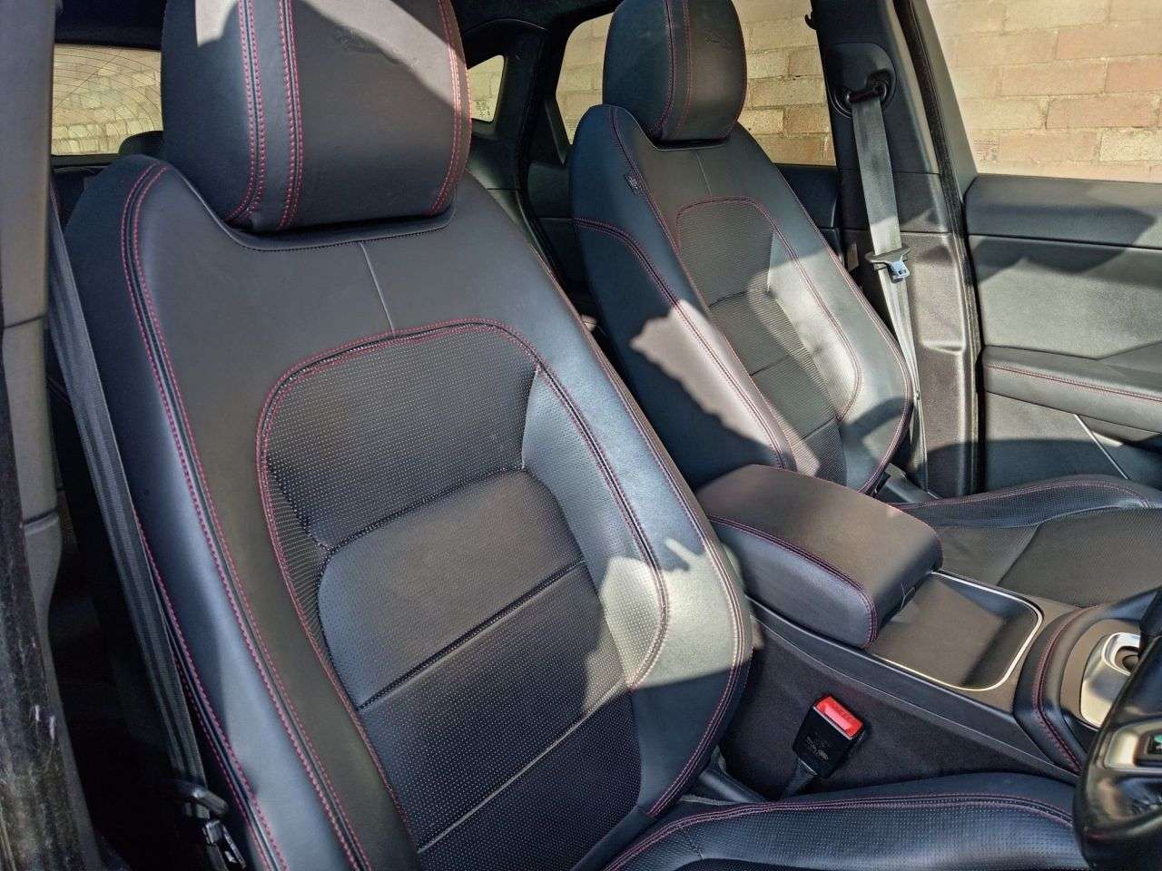 2018 JAGUAR E-PACE 2018 JAGUAR E-PACE